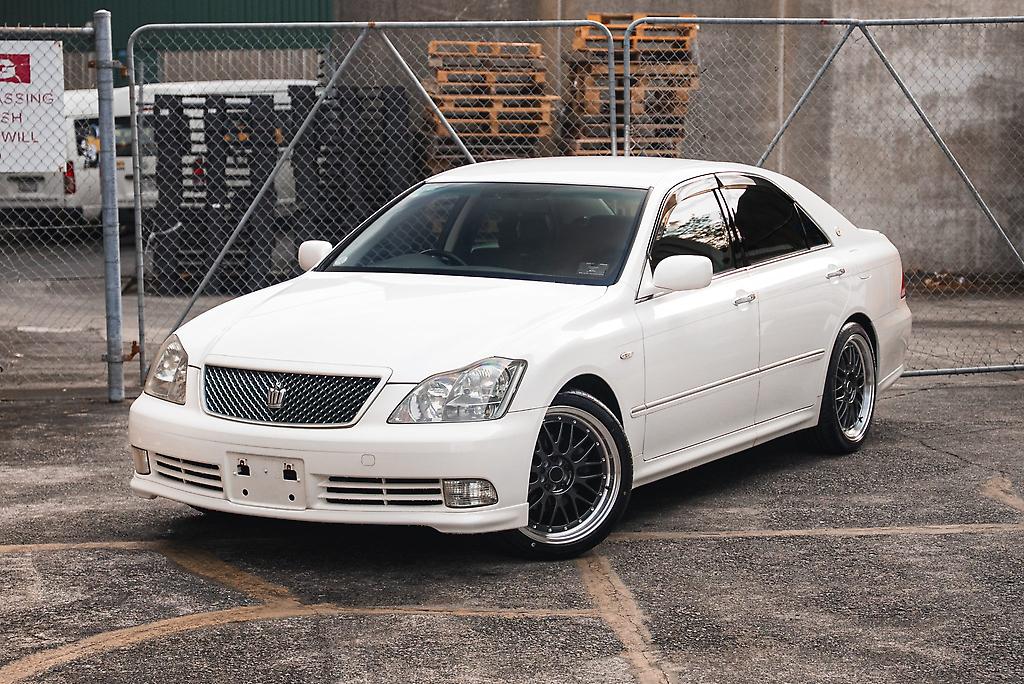 2005 Toyota Crown