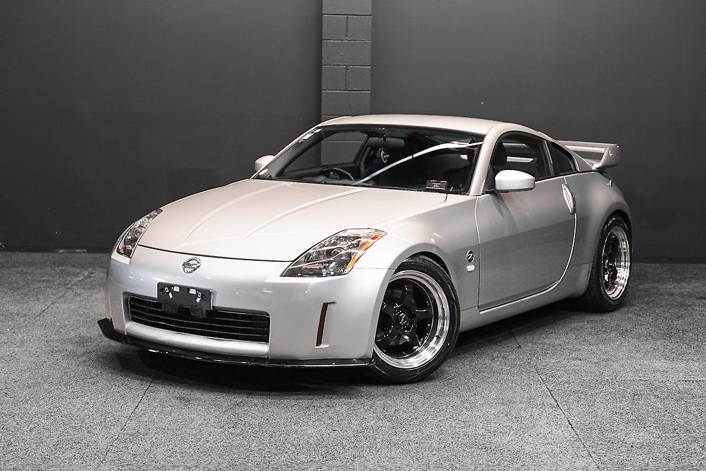 2002 Nissan Fairlady