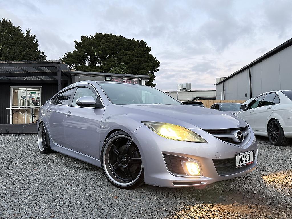 2008 Mazda Atenza