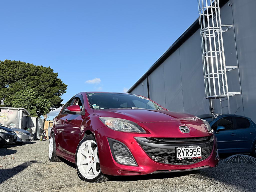 2010 Mazda Axela