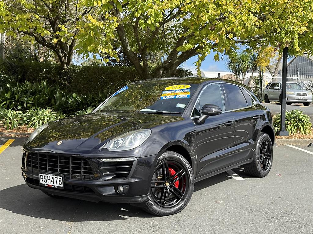 2015 Porsche Macan