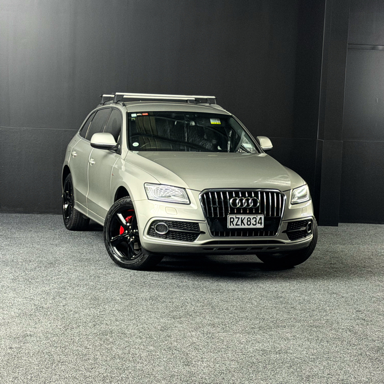 2012 AUDI Q5