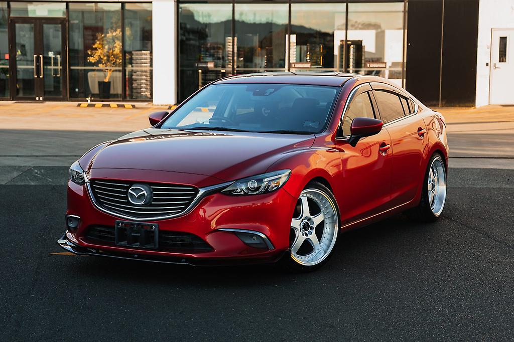 2016 Mazda Atenza