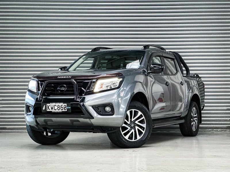 2017 NISSAN NAVARA