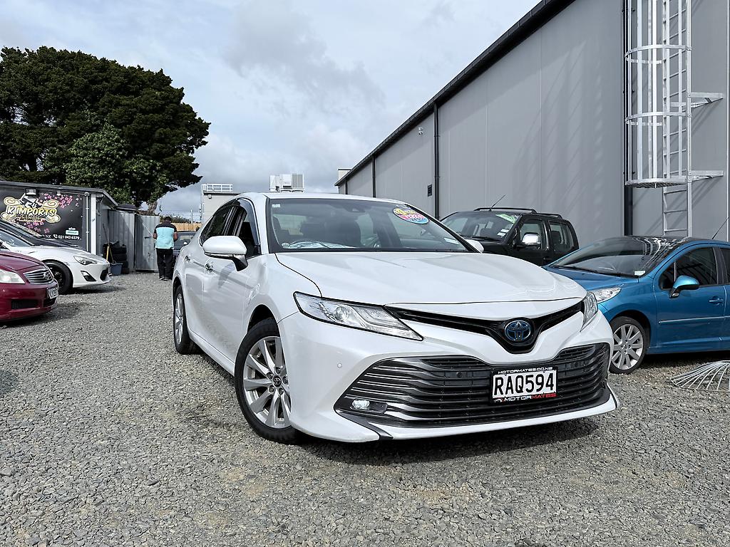 2019 TOYOTA CAMRY