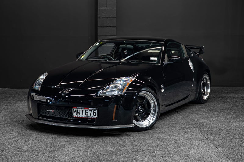 2005 NISSAN FAIRLADY