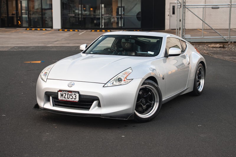 2009 NISSAN FAIRLADY