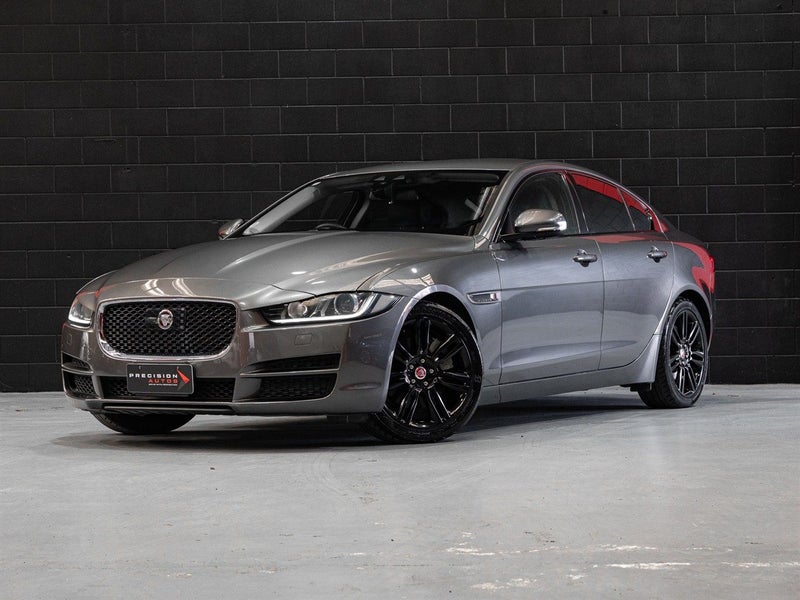 2016 Jaguar XE 2.0 Prestige