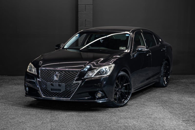 2013 Toyota Crown Athlete S 311BHP