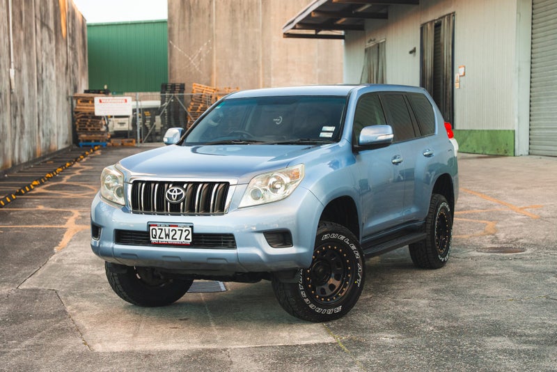 2010 TOYOTA LANDCRUISER PRADO