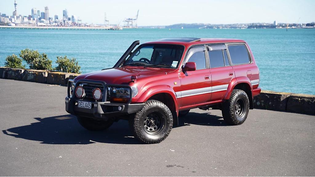 1997 TOYOTA LANDCRUISER