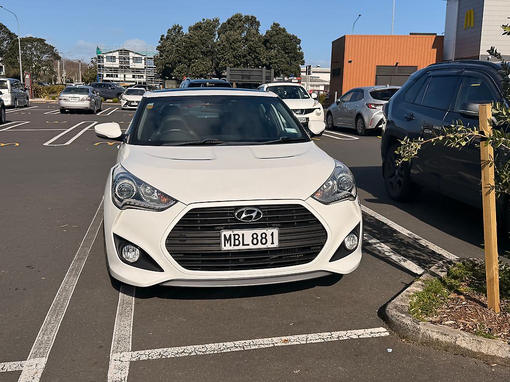 2014 HYUNDAI VELOSTER