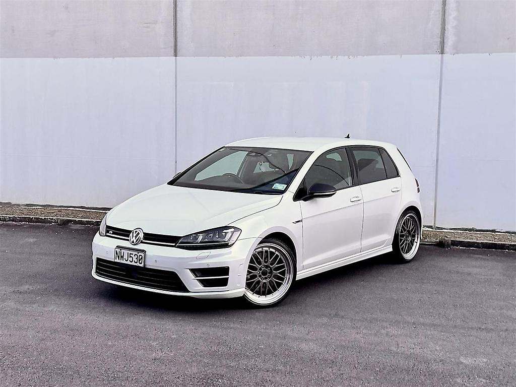 2014 VOLKSWAGEN GOLF