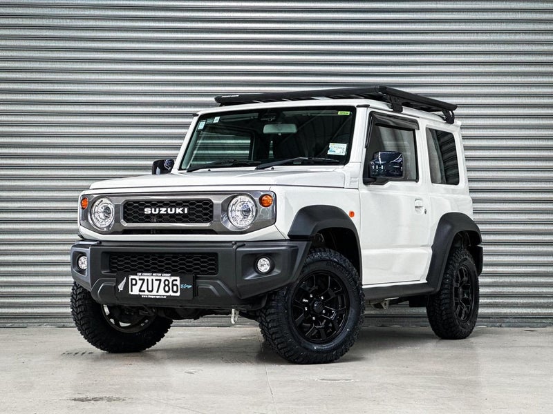 2023 SUZUKI JIMNY