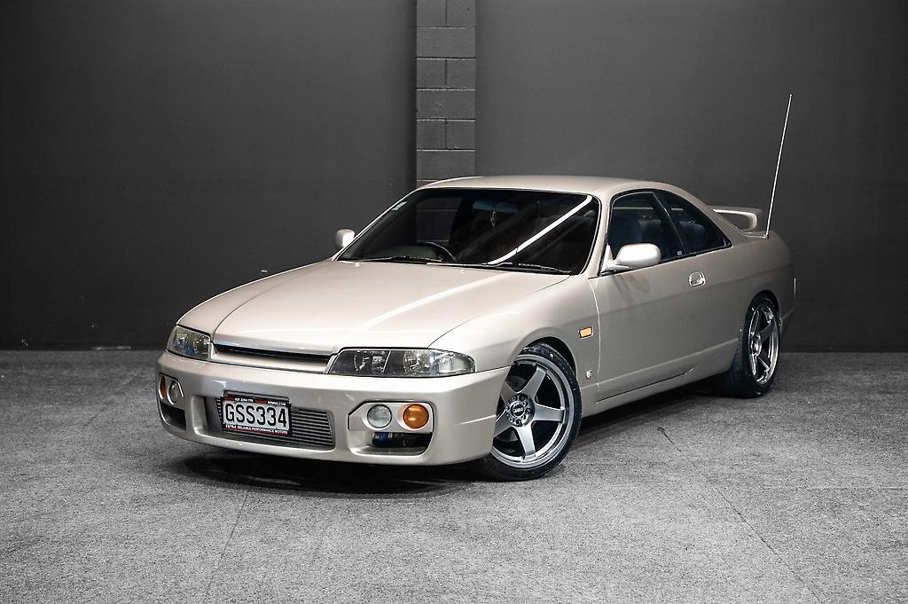 1996 Nissan Skyline