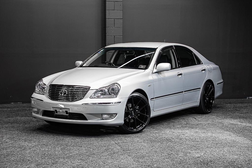 2004 Toyota Crown