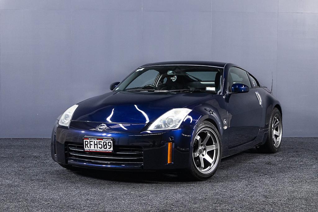 2007 Nissan Fairlady