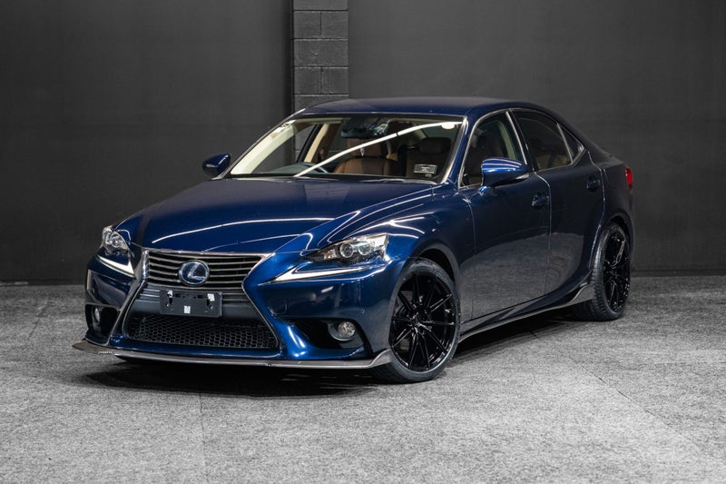 2013 Lexus IS 300h IS300H