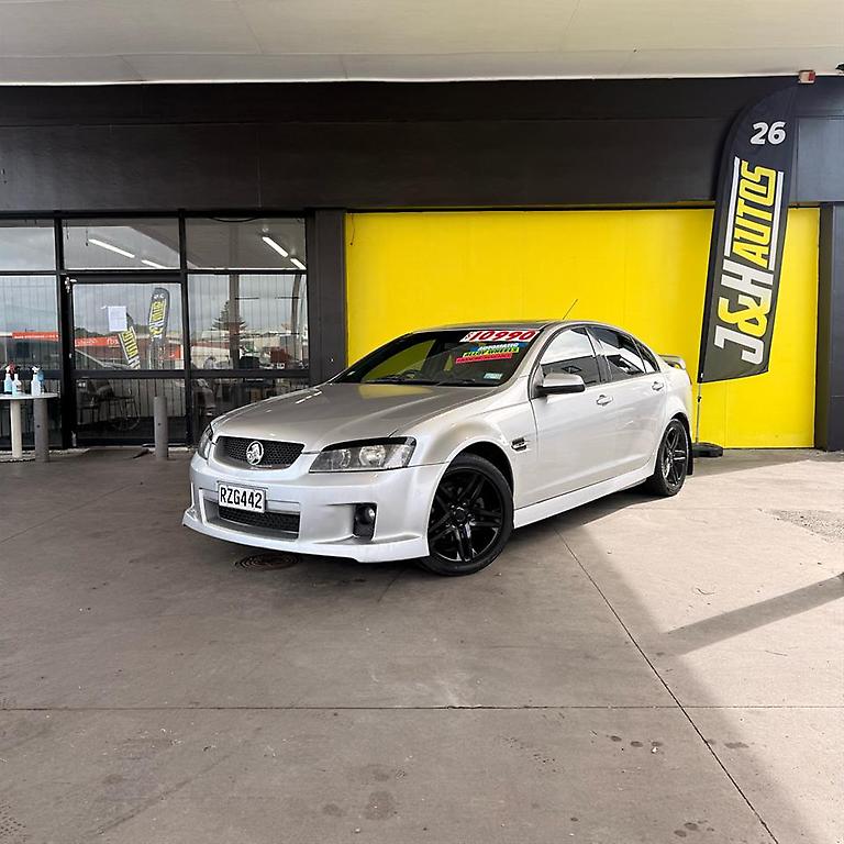2010 HOLDEN COMMODORE