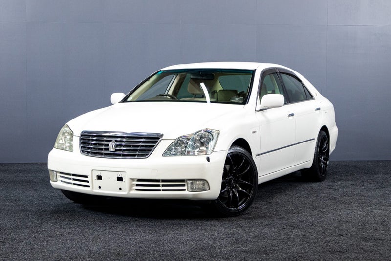 2005 Toyota Crown