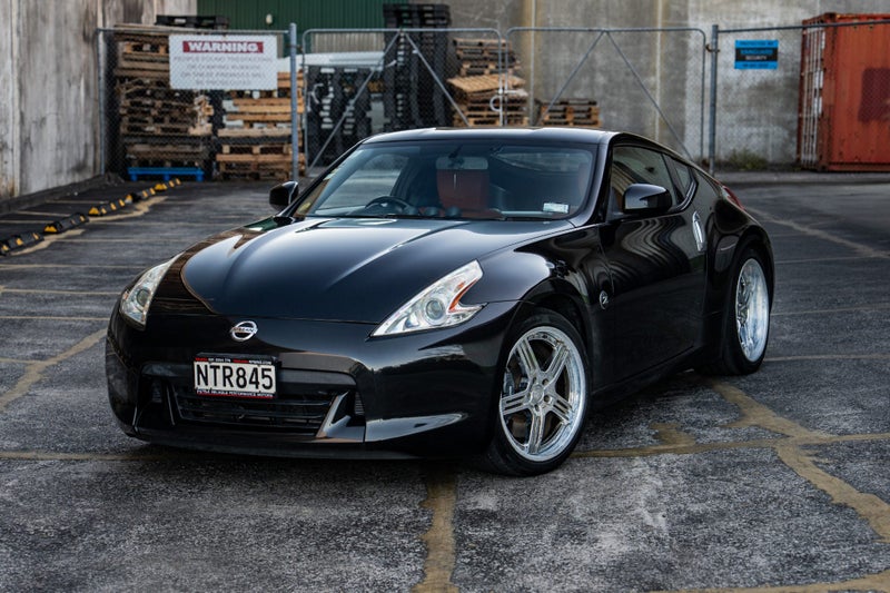 2009 NISSAN FAIRLADY