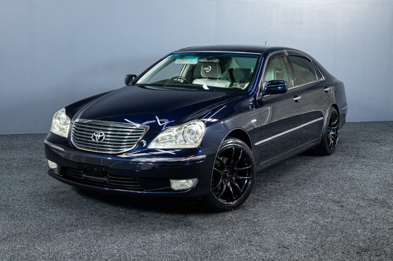 2005 Toyota Crown Majesta