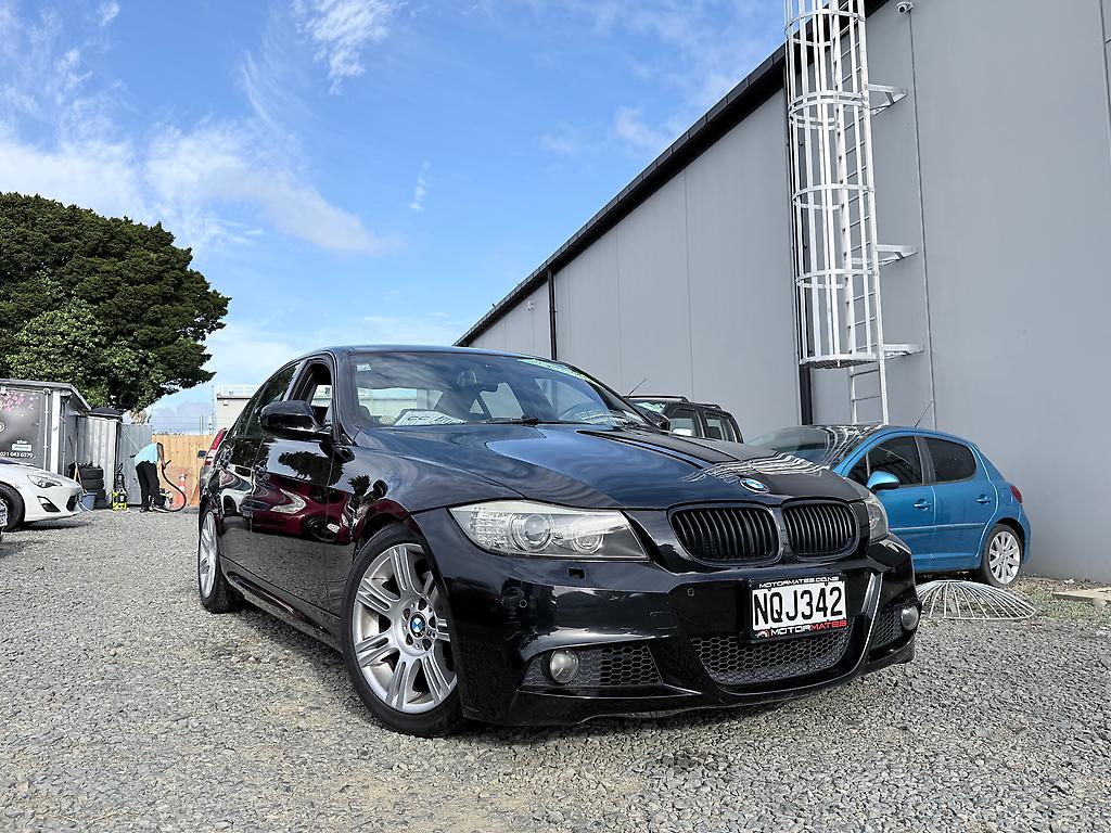 2009 BMW 325I