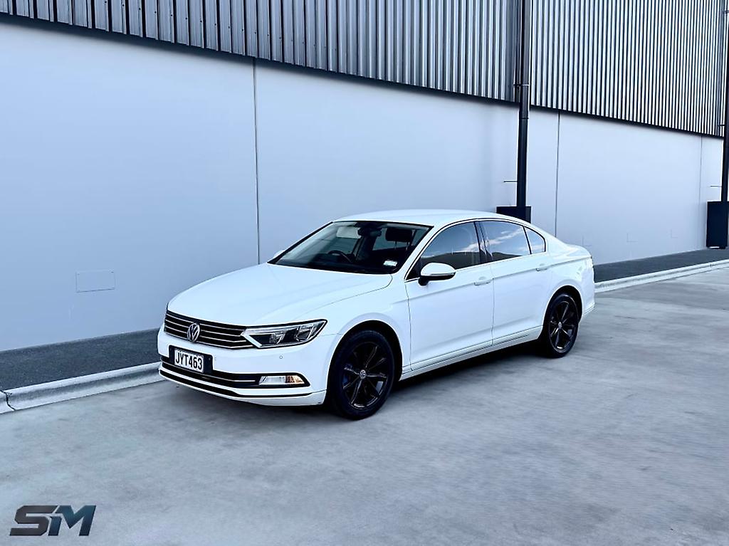 2016 VOLKSWAGEN PASSAT