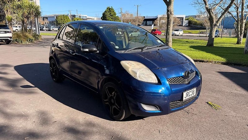 2008 TOYOTA VITZ